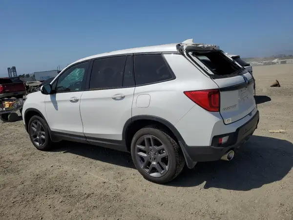 5FNYF8H59PB010280 2023 HONDA PASSPORT - Image 2