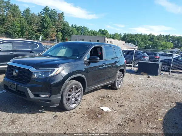 5FNYF8H59PB015978 2023 HONDA PASSPORT - Image 2