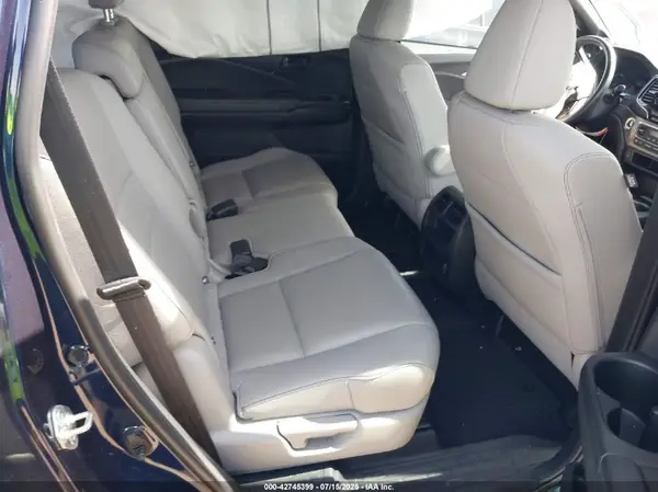 5FNYF8H59PB018864 2023 HONDA PASSPORT - Image 8