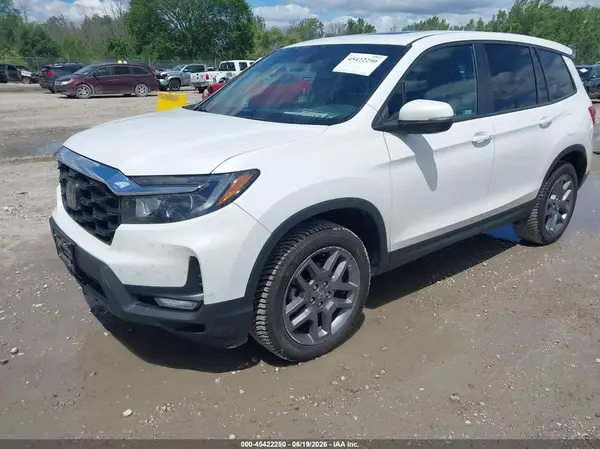 5FNYF8H59PB024597 2023 HONDA PASSPORT - Image 2