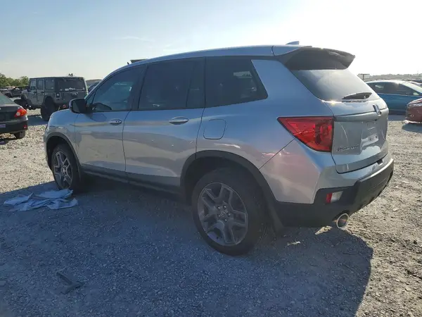 5FNYF8H59PB028942 2023 HONDA PASSPORT - Image 2