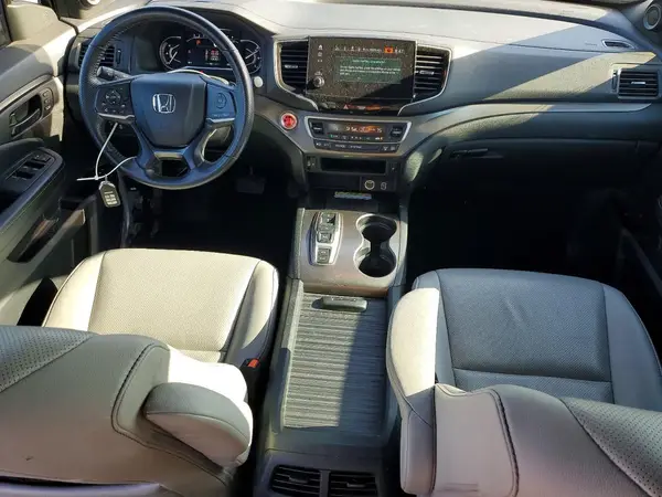 5FNYF8H59PB028942 2023 HONDA PASSPORT - Image 8