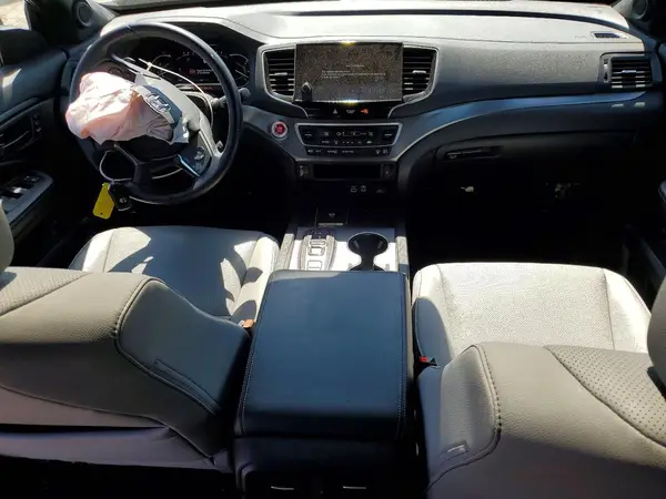 5FNYF8H59RB013375 2024 HONDA PASSPORT - Image 8