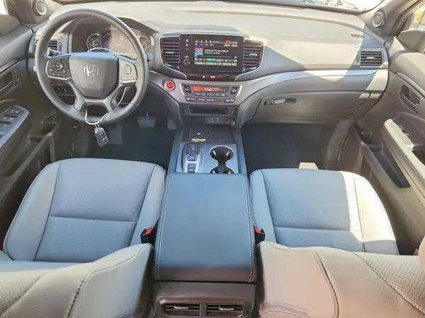 5FNYF8H59SB008988 2025 HONDA PASSPORT - Image 8