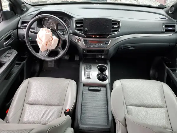 5FNYF8H5XKB008157 2019 HONDA PASSPORT - Image 8