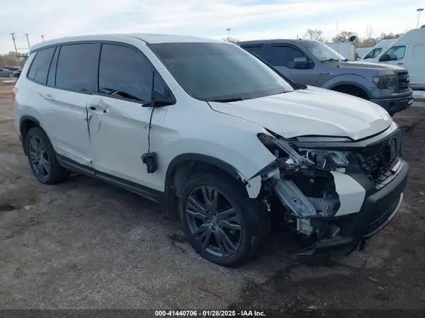 5FNYF8H5XKB008904 2019 HONDA PASSPORT - Image 1