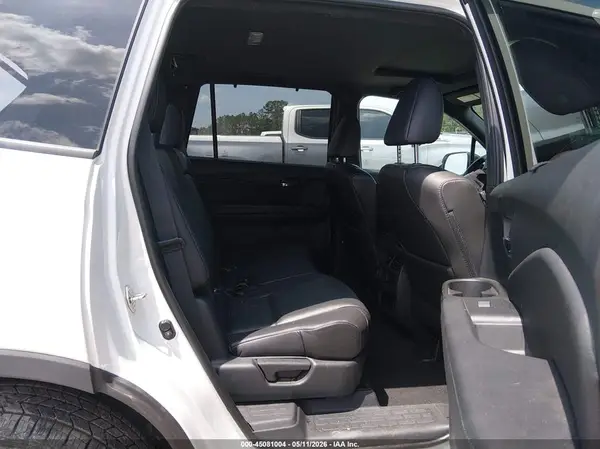 5FNYF8H5XLB007009 2020 HONDA PASSPORT - Image 8