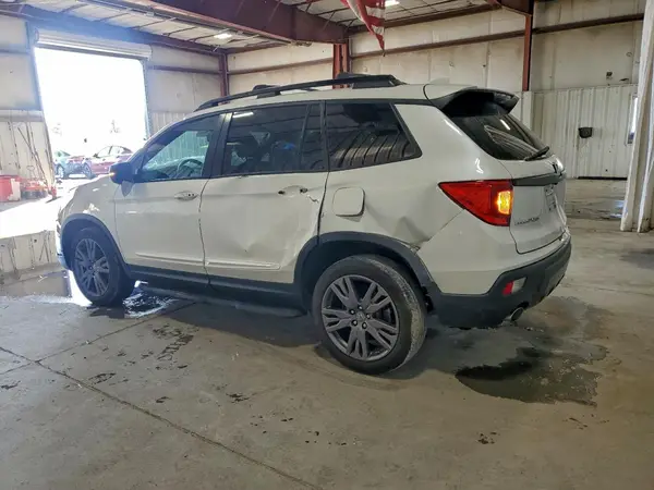 5FNYF8H5XMB014673 2021 HONDA PASSPORT - Image 2