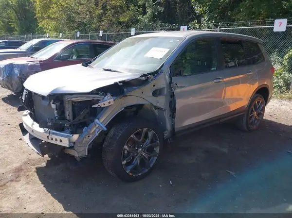 5FNYF8H5XMB015077 2021 HONDA PASSPORT - Image 2
