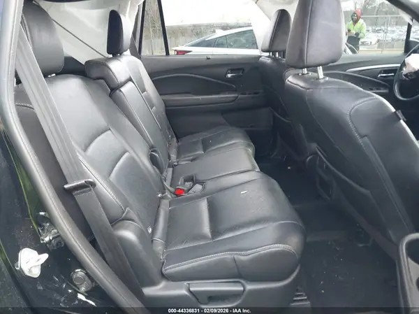 5FNYF8H5XMB030355 2021 HONDA PASSPORT - Image 8