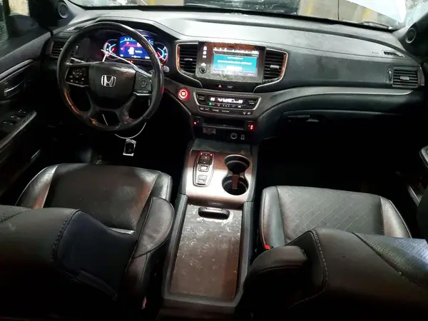 5FNYF8H5XMB040884 2021 HONDA PASSPORT - Image 8
