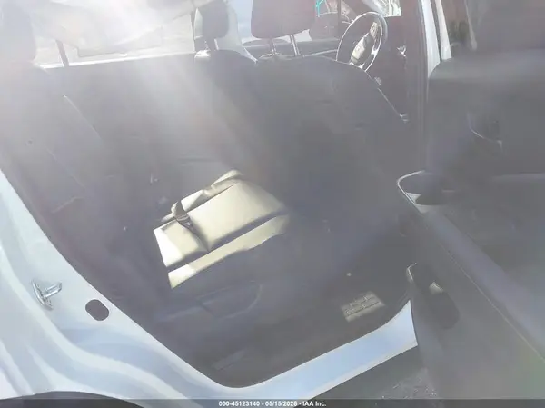 5FNYF8H5XNB027473 2022 HONDA PASSPORT - Image 8