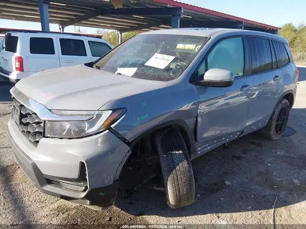 5FNYF8H5XNB030289 2022 HONDA PASSPORT - Image 2