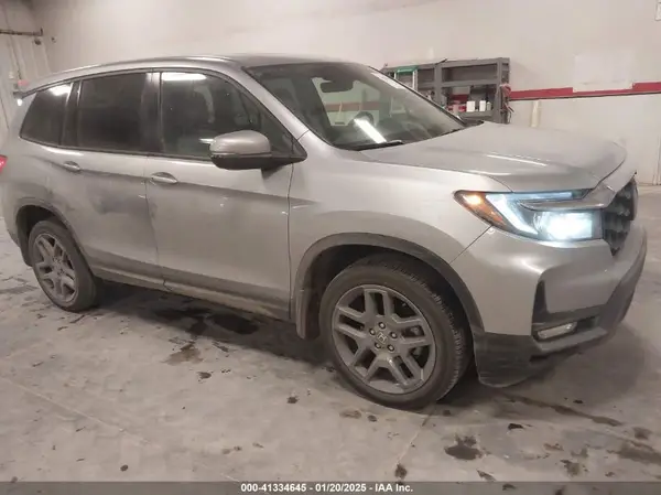 5FNYF8H5XNB031555 2022 HONDA PASSPORT - Image 1