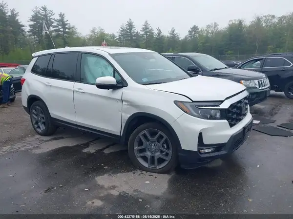 5FNYF8H5XPB005136 2023 HONDA PASSPORT - Image 1