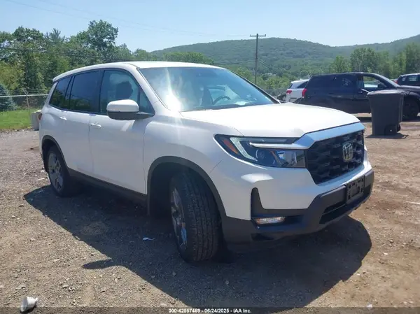 5FNYF8H5XPB042526 2023 HONDA PASSPORT - Image 1
