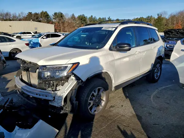 5FNYF8H60NB004552 2022 HONDA PASSPORT - Image 1