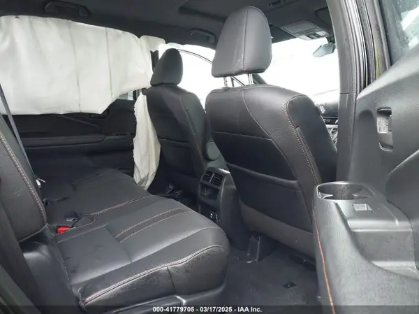 5FNYF8H60NB011632 2022 HONDA PASSPORT - Image 8