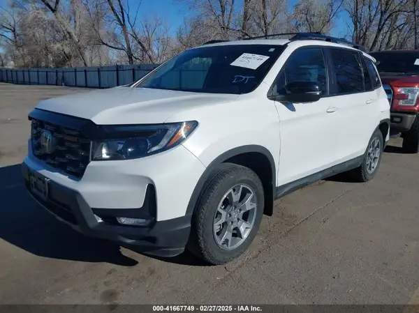 5FNYF8H60PB015912 2023 HONDA PASSPORT - Image 2