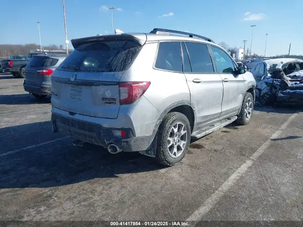 2022 HONDA PASSPORT IAAI lot 41417954 auction photo 4
