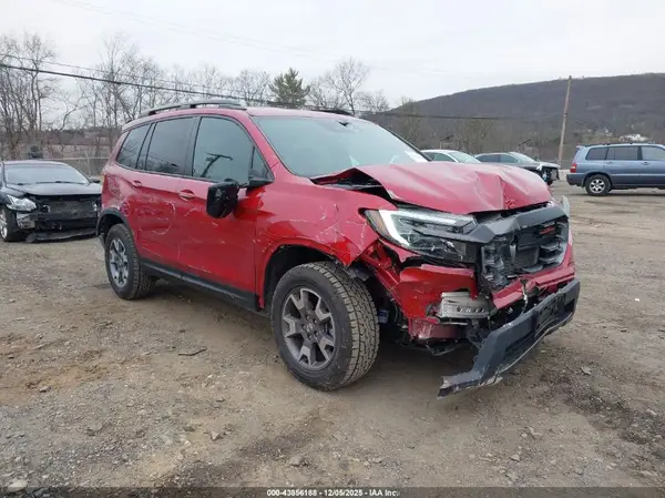 5FNYF8H61NB006780 2022 HONDA PASSPORT - Image 1
