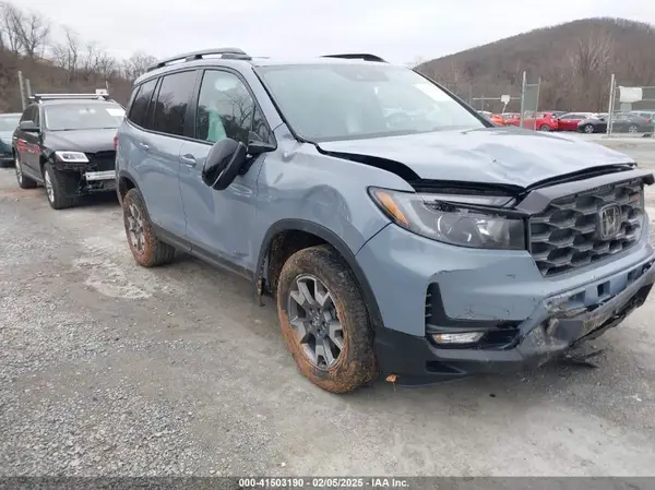 5FNYF8H61NB018170 2022 HONDA PASSPORT - Image 1