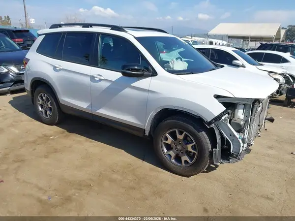 5FNYF8H61NB024793 2022 HONDA PASSPORT - Image 1