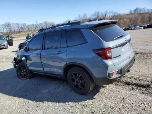5FNYF8H62NB004097 2022 HONDA PASSPORT - Image 2