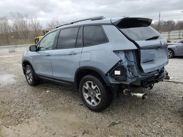 5FNYF8H62NB017724 2022 HONDA PASSPORT - Image 2