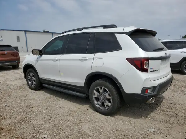 5FNYF8H62PB040553 2023 HONDA PASSPORT - Image 2