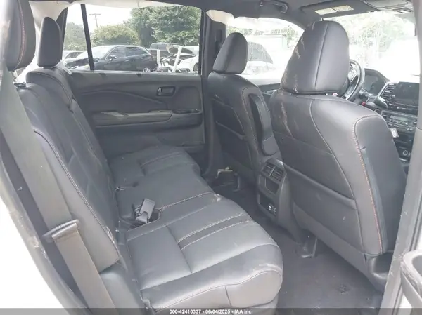 5FNYF8H62PB043341 2023 HONDA PASSPORT - Image 8