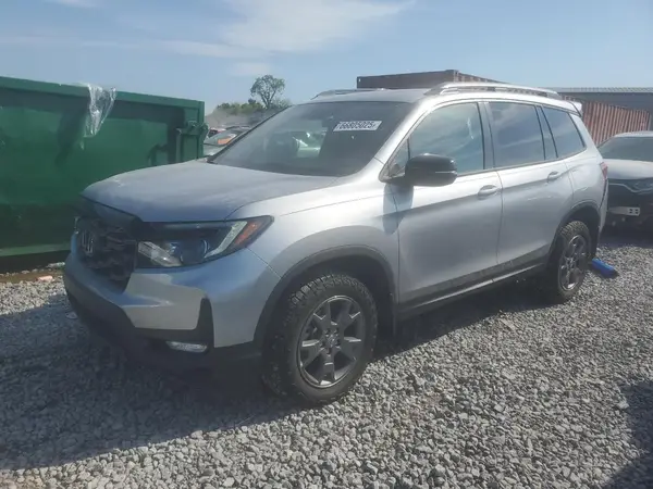 5FNYF8H62RB021052 2024 HONDA PASSPORT - Image 1