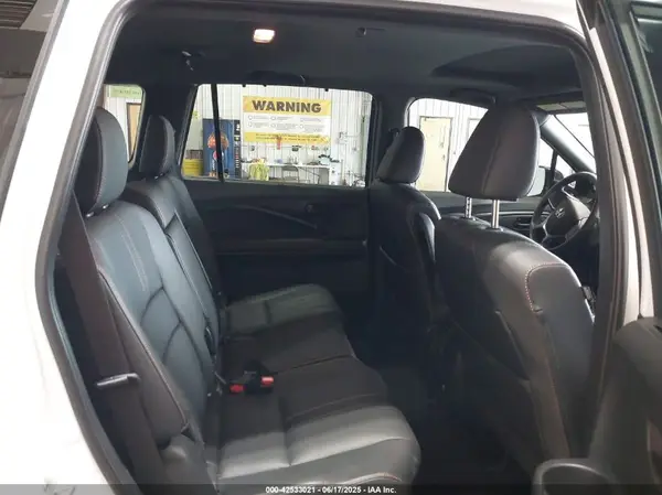 5FNYF8H63NB003038 2022 HONDA PASSPORT - Image 8