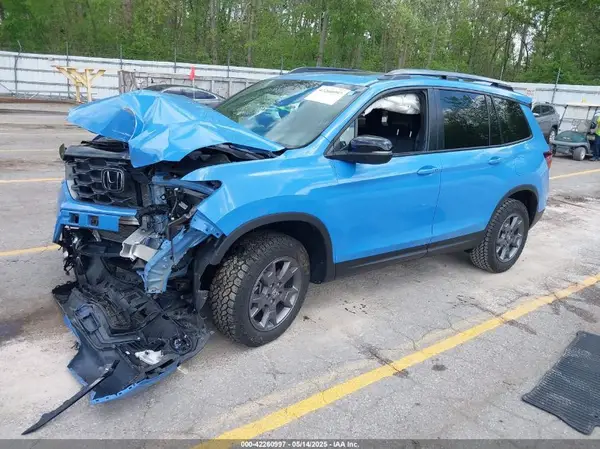 5FNYF8H63RB008892 2024 HONDA PASSPORT - Image 2