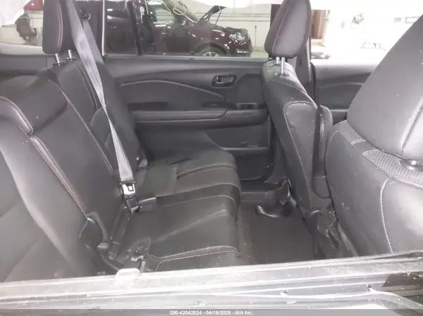 5FNYF8H64NB002982 2022 HONDA PASSPORT - Image 8