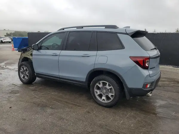5FNYF8H64PB003178 2023 HONDA PASSPORT - Image 2