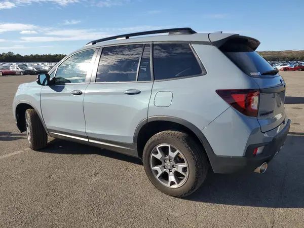 5FNYF8H64PB035984 2023 HONDA PASSPORT - Image 2