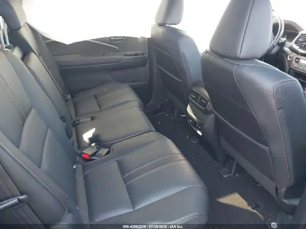 5FNYF8H64SB002010 2025 HONDA PASSPORT - Image 8