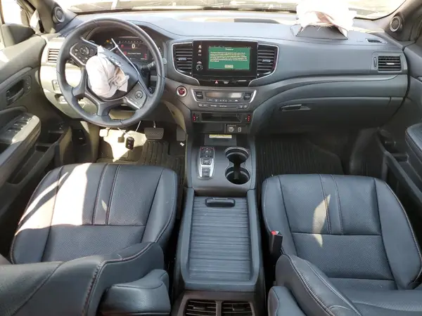 5FNYF8H65PB018465 2023 HONDA PASSPORT - Image 8