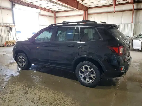 5FNYF8H65PB018482 2023 HONDA PASSPORT - Image 2