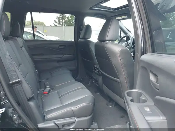 5FNYF8H65SB006177 2025 HONDA PASSPORT - Image 8