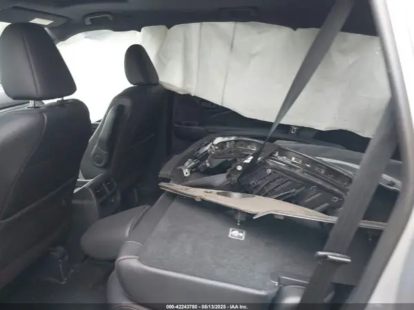 5FNYF8H66PB024923 2023 HONDA PASSPORT - Image 8