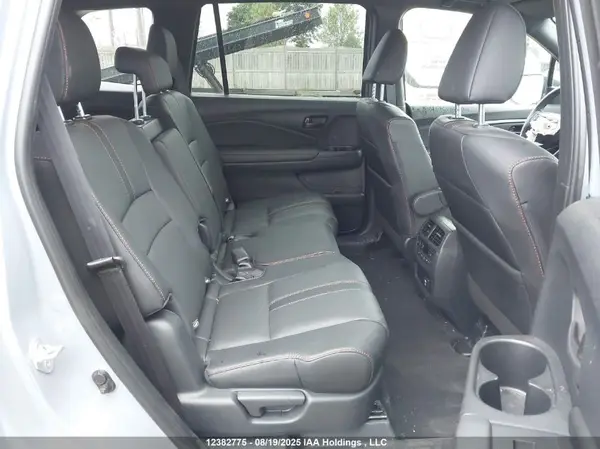 5FNYF8H66PB500281 2023 HONDA PASSPORT - Image 8