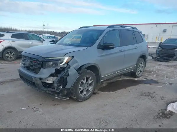 5FNYF8H66PB501608 2023 HONDA PASSPORT - Image 2