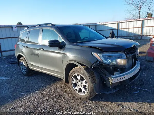5FNYF8H67NB029576 2022 HONDA PASSPORT - Image 1
