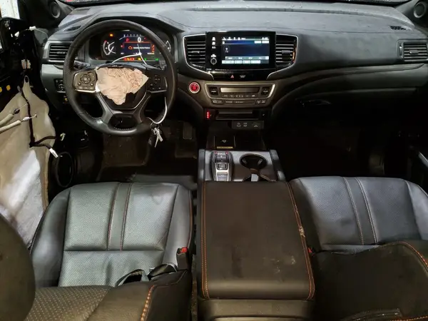 5FNYF8H67RB010872 2024 HONDA PASSPORT - Image 8