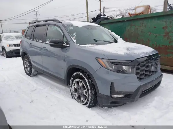 5FNYF8H68NB002838 2022 HONDA PASSPORT - Image 1