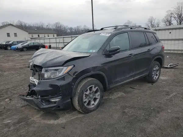 5FNYF8H68NB009420 2022 HONDA PASSPORT - Image 1