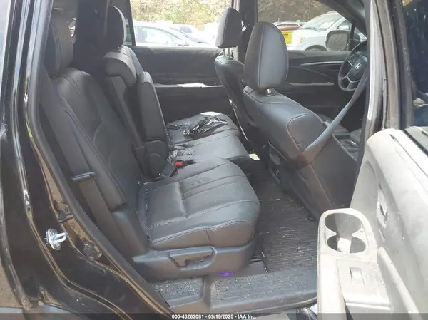 5FNYF8H68NB032163 2022 HONDA PASSPORT - Image 8