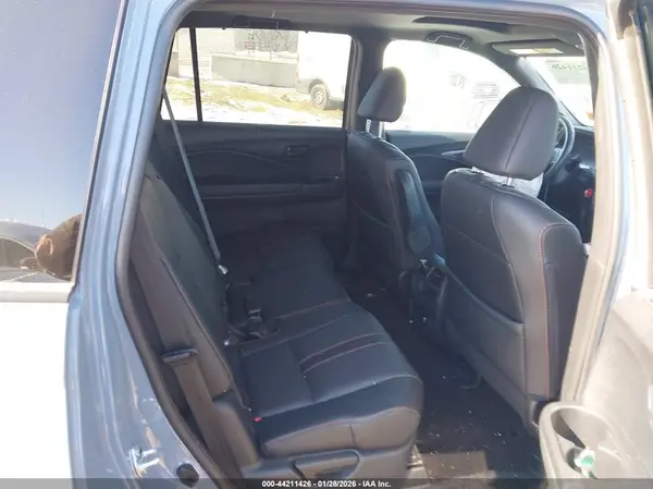 5FNYF8H68PB021277 2023 HONDA PASSPORT - Image 8
